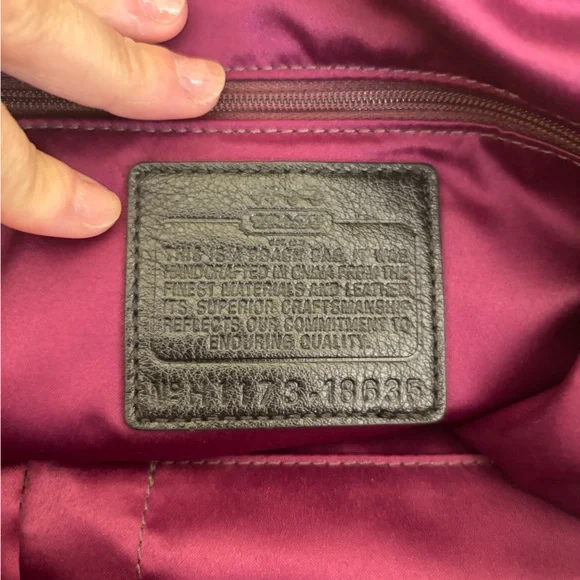 Authentic Coach bag - Picture 4 of 8